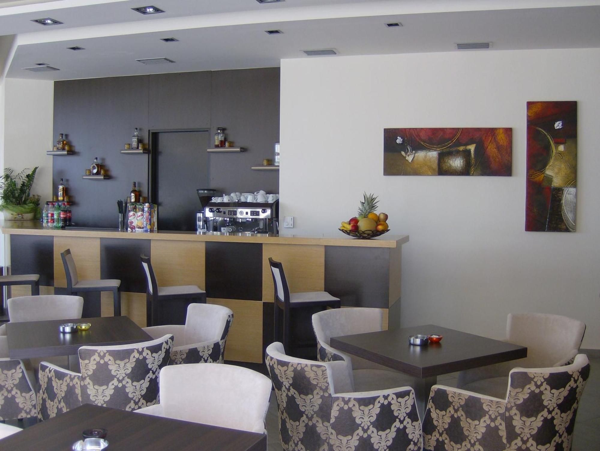Ionion Hotel Кипарисия Экстерьер фото